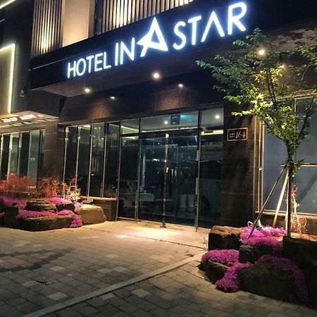 Instar Tourist Hotel Τεγκού Εξωτερικό φωτογραφία