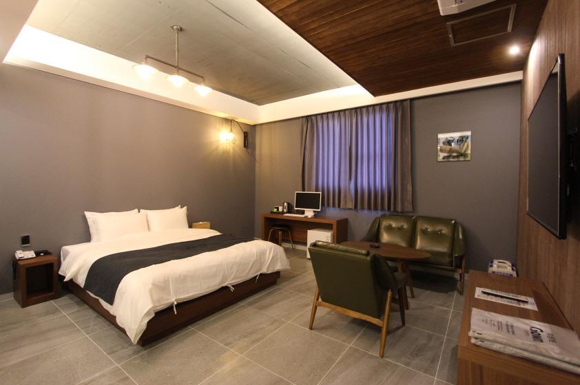 Instar Tourist Hotel Τεγκού Εξωτερικό φωτογραφία