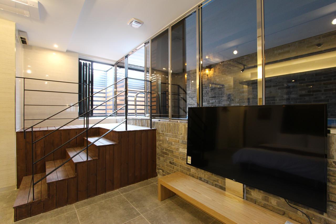 Instar Tourist Hotel Τεγκού Εξωτερικό φωτογραφία
